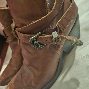 Vintage Zodiac Boots Size 8-9 Leather ankle height Western Cowgirl rodeo